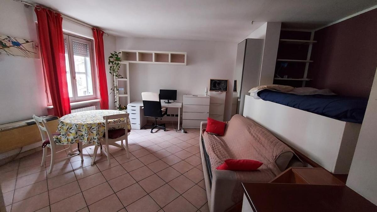 Apartment Near Metro Torino Eksteriør billede