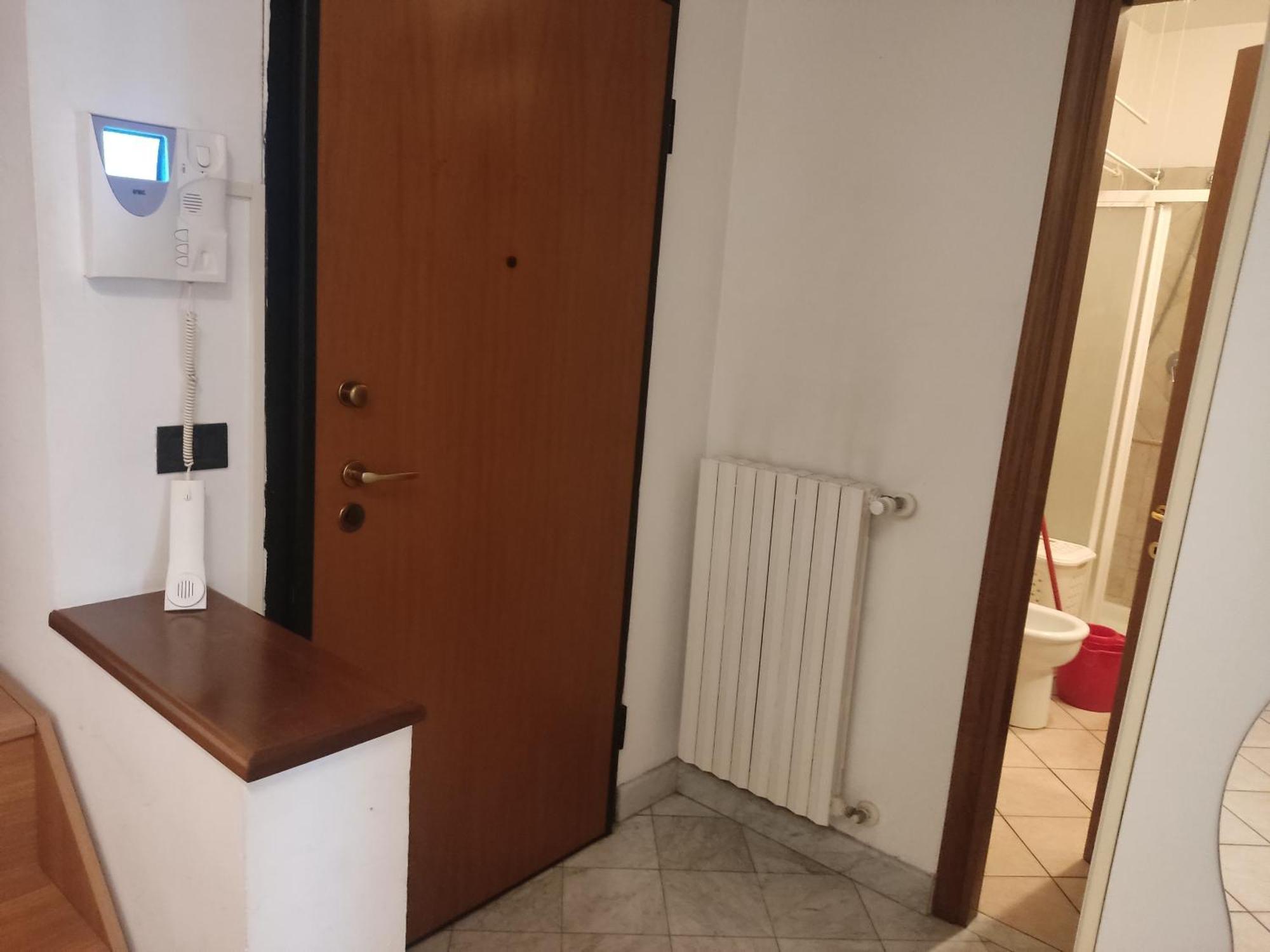 Apartment Near Metro Torino Eksteriør billede